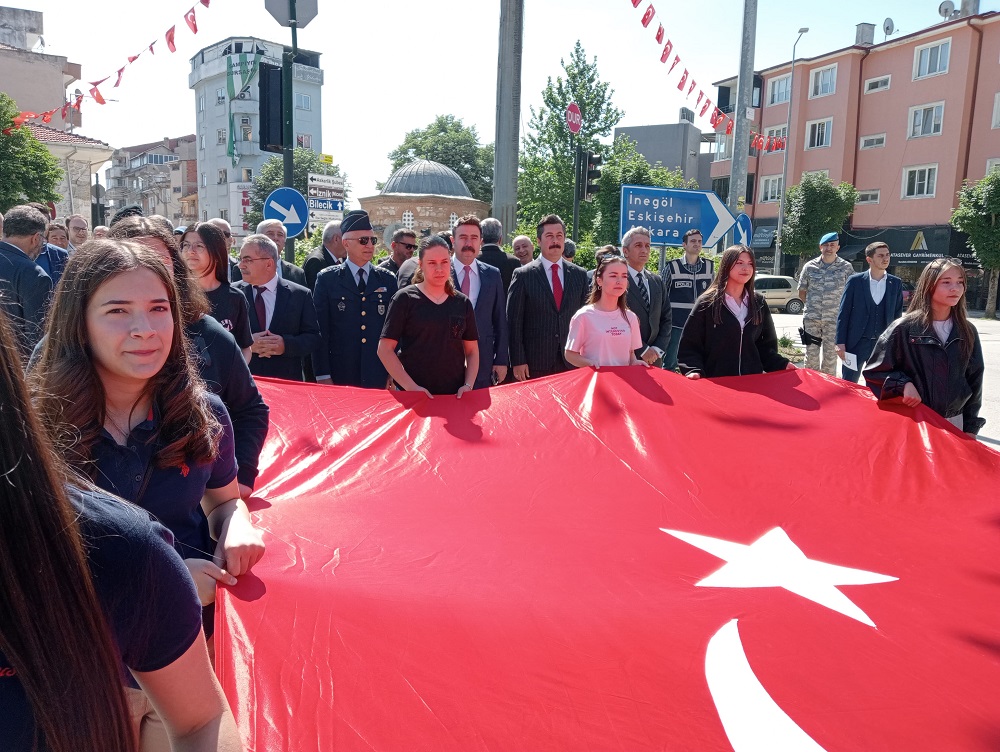 İlçemizde 19 Mayıs Atatük'ü Anma, Gençlik ve Spor Bayramı Coşkuyla Kutlandı